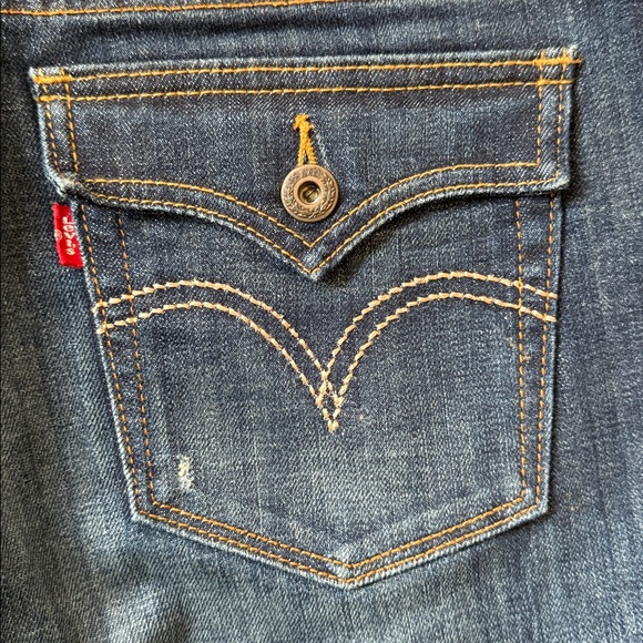 Levi’s 545 Low Boot Cut Jean Dark Blue Distressed Feathering Flap Pocket 10M/32L - Picture 10 of 16